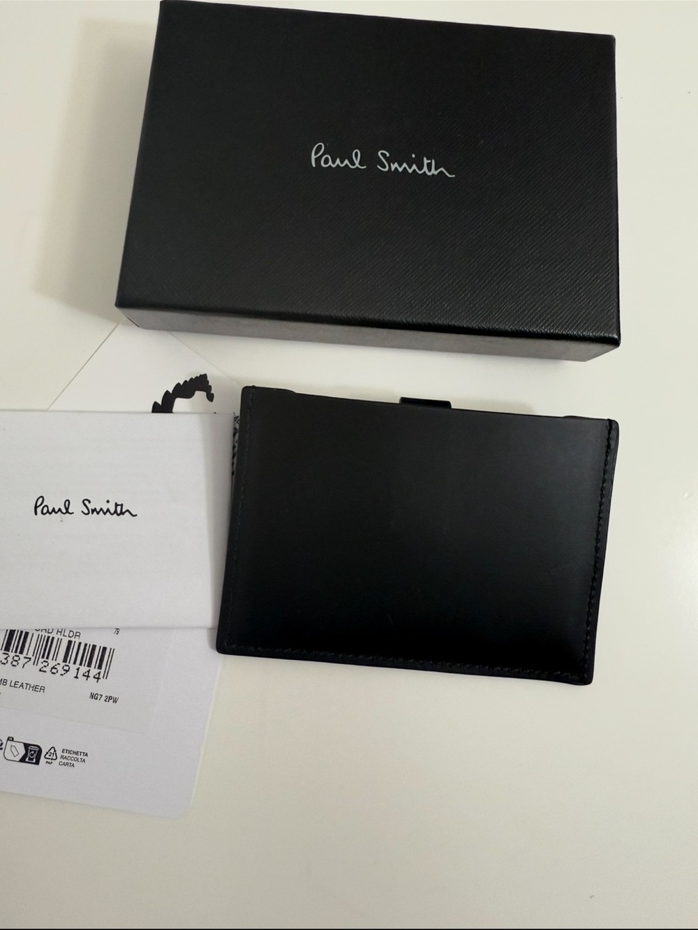 Paul Smith
Black Leather Credit Hard Holder With ‘Signature Stripe’ Pull Out - Picture 12 of 14